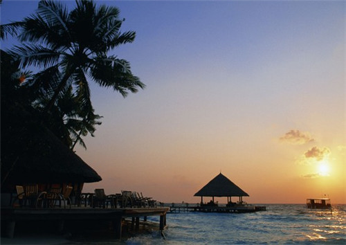 湖北美容店创业选择什么，美容行业创业项目